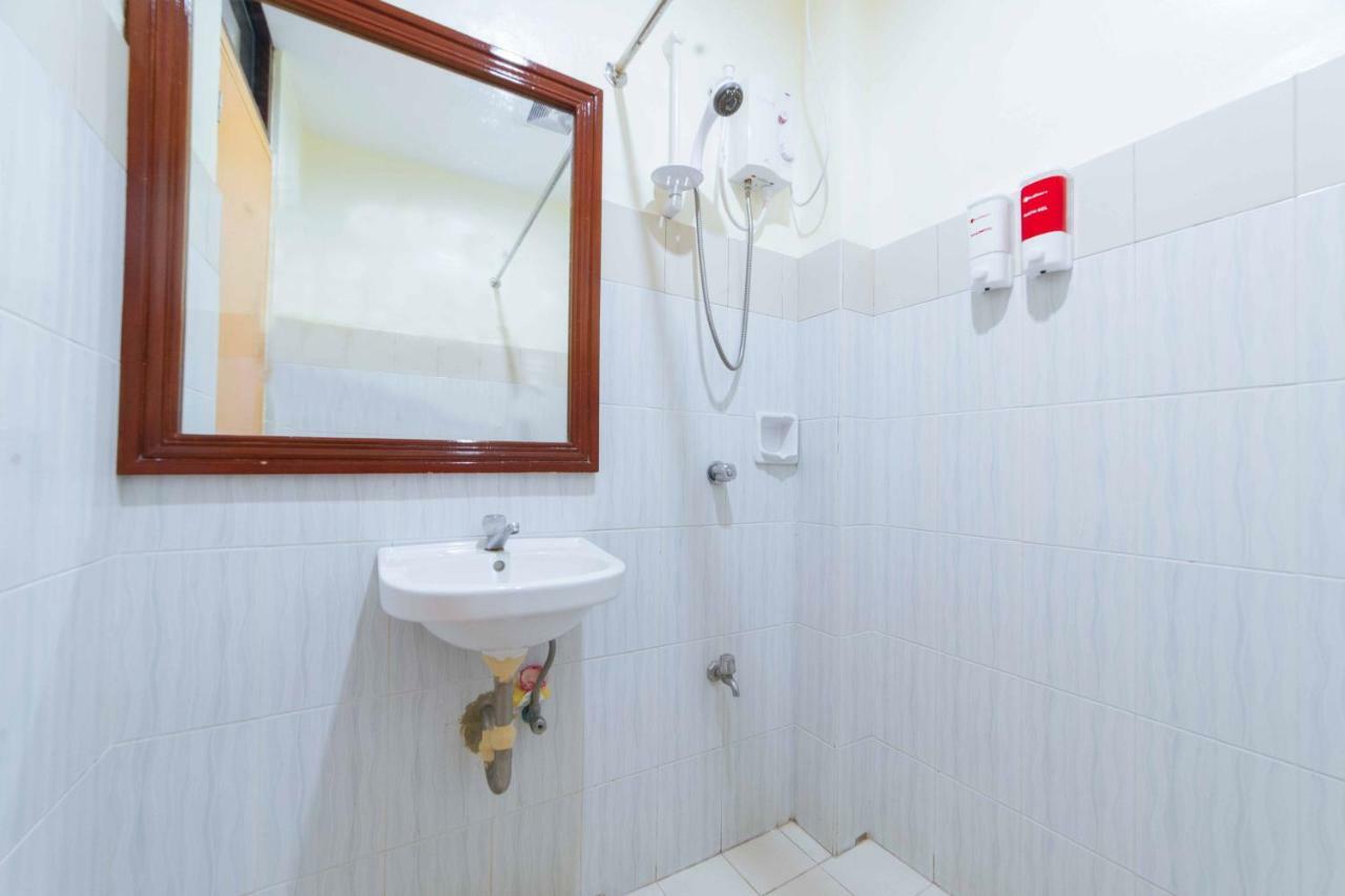 Reddoorz @ Davao Hub General Luna Exterior photo