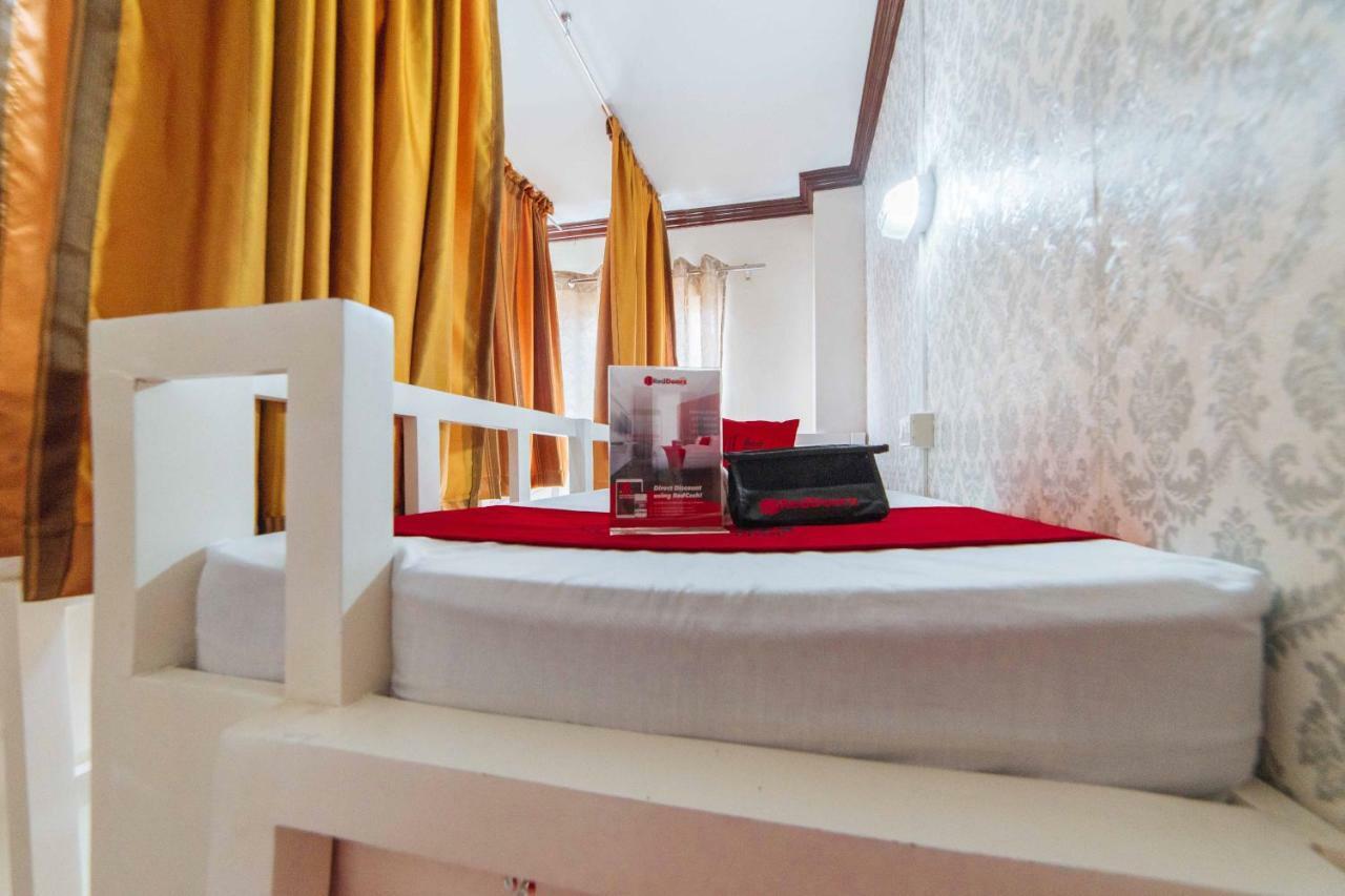 Reddoorz @ Davao Hub General Luna Exterior photo